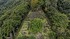 Letecký snímek zachycuje nalezi�t� Gunung Padang v Cianjuru na západní Jáv� v...