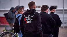 P�íznivci pravicov� strany Alternativa pro N�mecko (AfD) b�hem p�edvolebního...