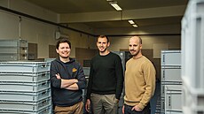 Nae máslo vznikalo pvodn v malé skromné výrobnice. Dnes máme moderní...