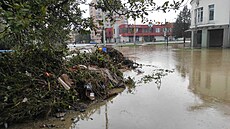 Na snímku opadající voda v Opav�. Sídli�t� Kate�inky. (16. zá�í 2024)