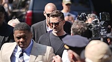 Americký zp�vák a herec Justin Timberlake se dostavil k soudu ve m�st� Sag...