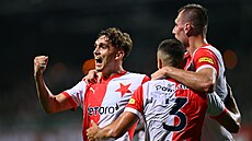Radost Mojmíra Chytila (vlevo) po tref� do sít� Mladé Boleslavi.