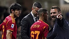 Daniele De Rossi velí fotbalistm AS ím.