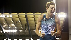 védský tyka Armand Duplantis se raduje v Bruselu.