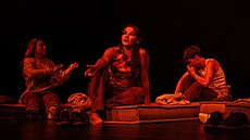 Záb�r z p�edstavení Tak�e asi tak