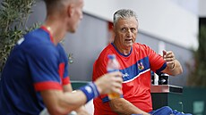 Jaroslav Navrátil rozmlouvá s Ji�ím Lehe�kou.