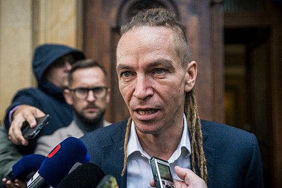 Ministr pro místní rozvoj a místop�edseda vlády pro digitalizaci, Ivan Barto�,...