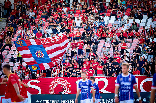Zbrojovce Brno se na derby s Líní vrátili fanouci, výhra vak ani ped vtí...