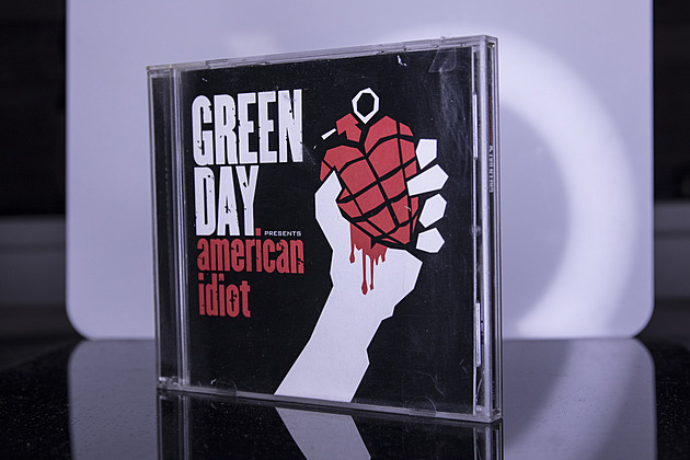 American Idiot. Za nečekaným úspěchem Green Day stály ukradené pásky