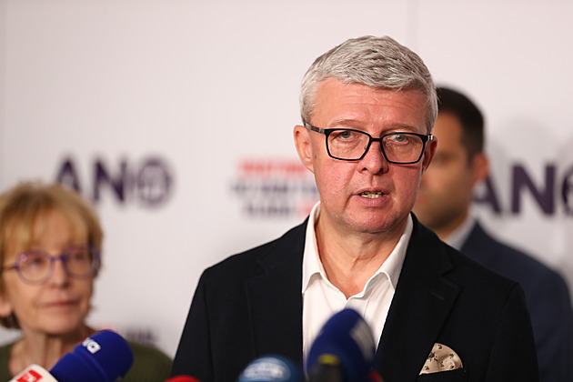 „Mezivolební“ radost. Opozice zaznamenala senátní úspěch, který ale k ničemu nepovede