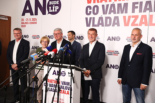 Průhonická tsunami v krajích. Vládní debakl? Neuvěřitelné se stalo skutkem