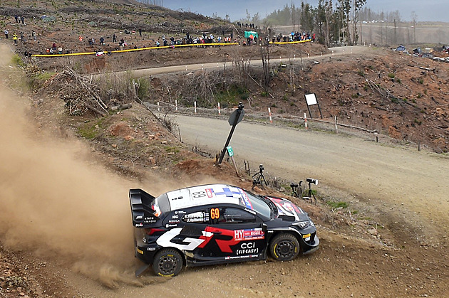 Rovanperä se vyhoupl do čela Chilské rallye, před parťákem vede o 15 sekund