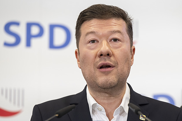 Výbor uložil Okamurovi pokutu 20 tisíc korun. Přirovnal Bartoška k Hitlerovi