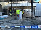 V centru Prahy zaalo demontovn neleglnch pedzahrdek. (25. z 2024)