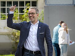 Herbert Kickl své Svobodné p�edstavuje jako jediné zástupce lidu stojící proti...