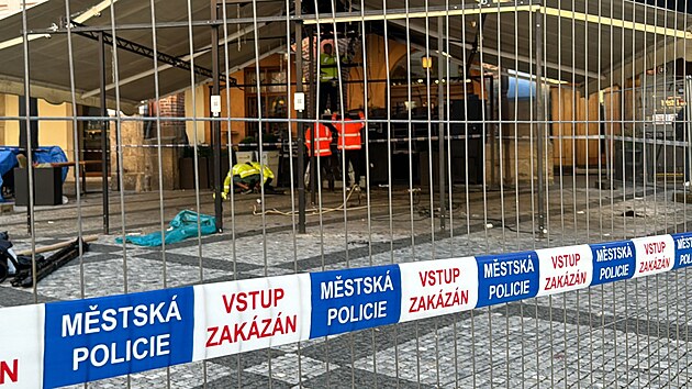 V centru Prahy zaala demont neleglnch pedzahrdek. (25. z 2024)