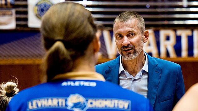 Pavel Stan�k, tren�r Levhartic.