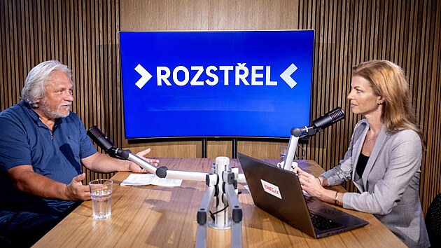 Jaroslav Mat�s, d�tsk� a dorostov� psychiatr je hostem po�adu Rozst�el.