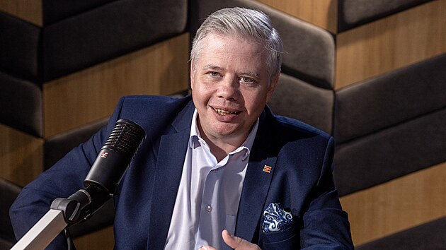 Martin vehlk, editel odboru ppravy vysokorychlostnch trat (VRT) u Sprvy eleznic esk republiky je hostem poadu Rozstel. (13. jna 2024)