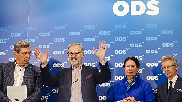 Petr Fiala na tiskov konferenci k vsledkm voleb do Sentu. (28. z 2024)