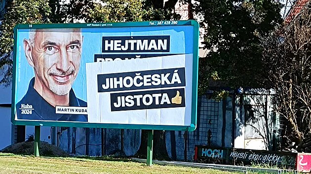 Po kraji ped volbami visely billboardy Martina Kuby.