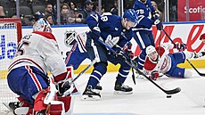 V brance Montrealu je ve st�ehu Jakub Dobe�. Zakon�ovat se chystá Steven...