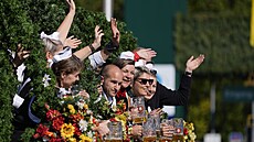 Mnichov zaaly pivní slavnosti Oktoberfest, primátor narazil první sud. (21....