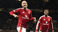 Christian Eriksen z Manchesteru United slaví gól v Evropské lize proti Twente.