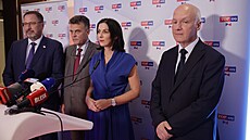 Tisková konference TOP 09. Pavel Fischer (vpravo), Markéta Pekarová Adamová a...