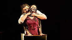 Denys Pivnickij (Otello) a Olga Busuiocová (Desdemona) v inscenaci Verdiho...