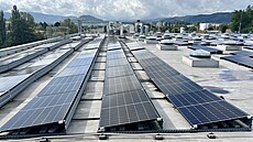 Nadnárodní spole�nost ZF p�estav�la sv�j závod v Klá�terci nad Oh�í, kde se...