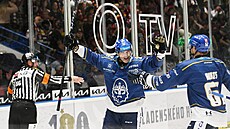 Kladenský úto�ník Jaromír Jágr slaví vst�elený gól proti Spart�, sv�j...