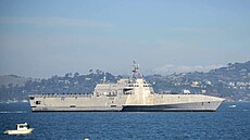 Lo USS Manchester v roce 2018