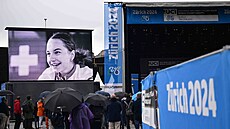 Fanou�ci na cyklistickém sv�tovém �ampionátu v Curychu sledují fotografii...