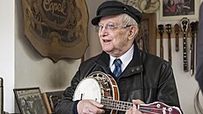 Zpvák, skladatel, texta a herec Jií Suchý