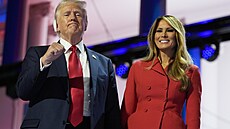 Bývalá americká první dáma Melania Trumpová se svým muem Donaldem Trumpem (18....