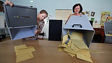 S�ítání hlas� na Z� Karla �apka v Praze (21. zá�í 2024)