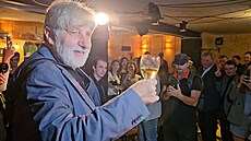 TOP 09 v Brn� p�etla�ila ANO, Rychlík mí�í do Senátu
