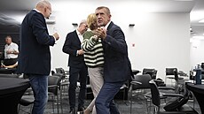 Hnutí ANO slaví úsp�ch v senátních a krajských volbách. P�edseda Andrej Babi�...