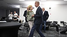 Hnutí ANO slaví úsp�ch v senátních a krajských volbách. P�edseda Andrej Babi�...