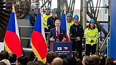 Premiér Petr Fiala (ODS) a jihokorejský prezident Jun Sok-jol navtívili závody...