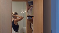 Pohled z kuchyn� do koupelny