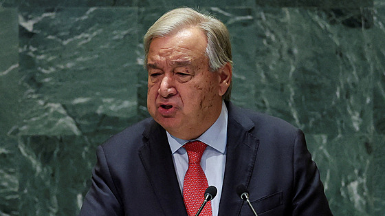 Generální tajemník OSN Antonio Guterres hovoí v New Yorku. (24. záí 2024)