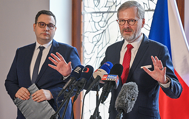 Lipavský zůstává ministrem zahraničí, bude pokračovat jako nestraník