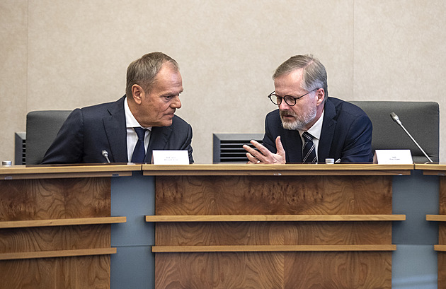 Česká a polská vláda se potkávají v Praze. Probraly povodně i podporu Ukrajiny