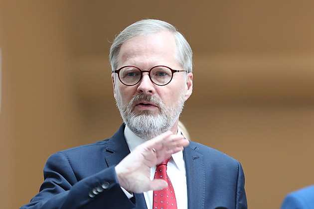 Sliby a chyby. Kteří politici se dopustili svým výrokem podobného přešlapu jako Fiala?