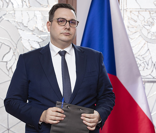 Jsi válečný zločinec, uťali propalestinští studenti Lipavského. Ten raději odešel