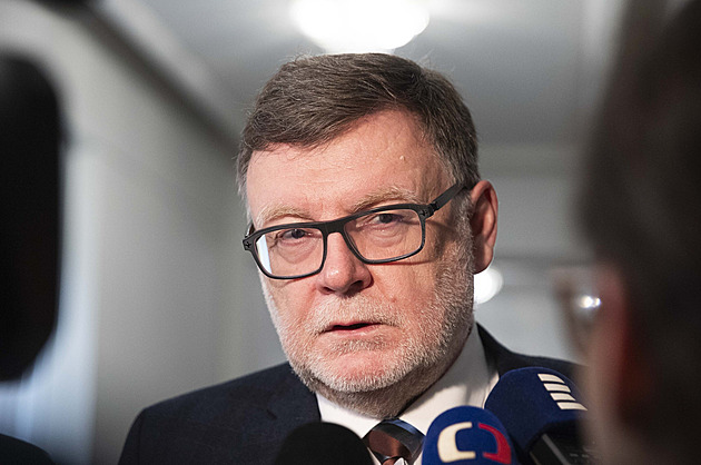 Poslanci jednají o přesunech peněz v návrhu rozpočtu na příští rok