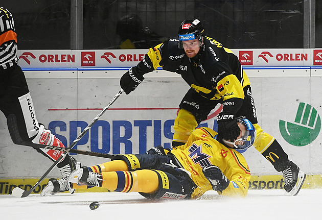 Kuriózní zákrok Davida Ka�eho z Litvínova.