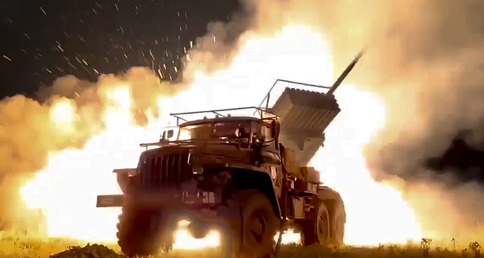 Na Sibiři roste obří fabrika na výbušniny, uhasí ruský hlad po dělostřelecké munici